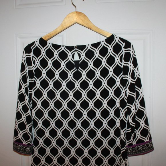 LIMITED TIME SALE: WHBM Shift Dress Geometric Pattern Size S - Picture 9 of 10